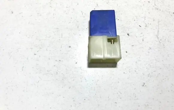 Nissan X-Trail T30 Other relay 2523079917 25230-79917