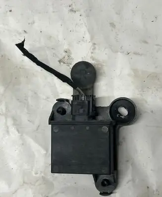 BMW 5 E60 E61 Tire pressure control unit 7710420201 50555075 053300101202