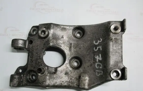 Peugeot 3008 I Generator/alternator bracket 357GB
