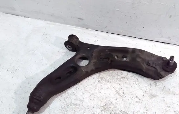 Volkswagen PASSAT CC Front lower control arm/wishbone
