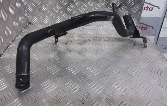 Audi A4 S4 B7 8E 8H Engine coolant pipe/hose 03G121071A