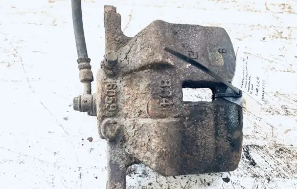 Nissan X-Trail T31 Front brake caliper