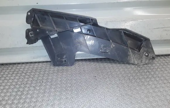 Volvo V70 Front bumper mounting bracket 30796387