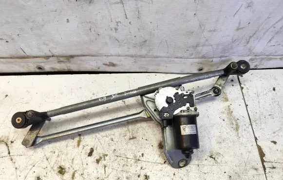 BMW X5 E53 Front wiper linkage and motor 711153502 40492212 6913006