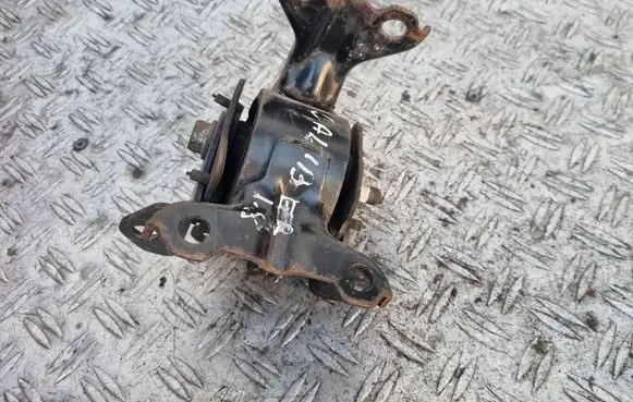 Dodge Caliber Engine mount bracket 669AF