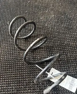 Mercedes-Benz C W204 Front coil spring