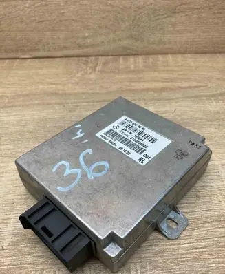 Mercedes-Benz C W203 Phone control unit/module A2038208085 01000389D0