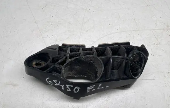 Lexus GS 300 350 430 450H Fender mounting bracket 5253630190