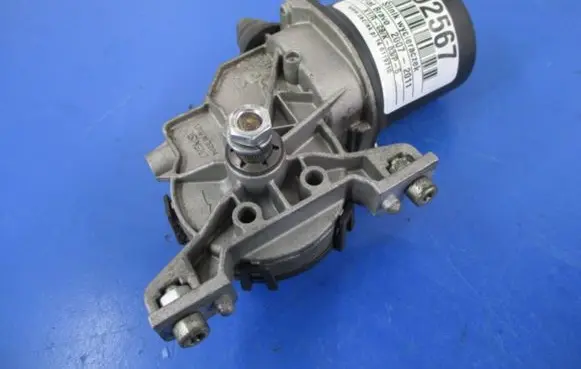 Fiat Bravo Front wiper linkage and motor