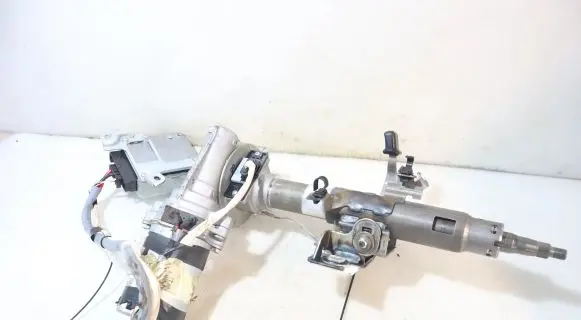Toyota Yaris Power steering pump