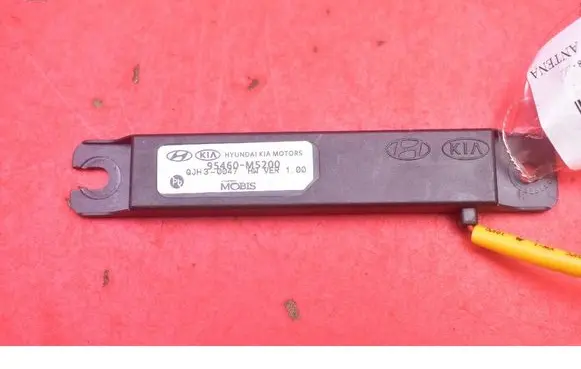 Hyundai Nexo Aerial GPS antenna 95460-M5200