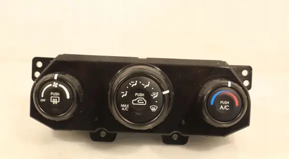 KIA Sportage Interior fan control switch DJF144453