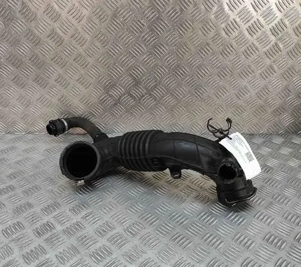 BMW 1 F20 F21 Air intake duct part 8650910