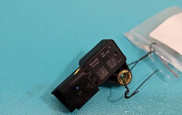 Dacia Sandero III Air pressure sensor 223657652R IMPRK1515633