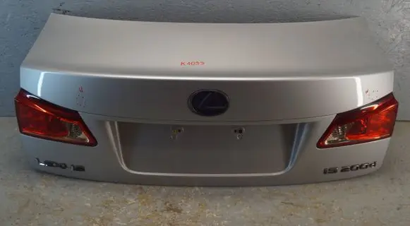 Lexus IS 220D-250-350 Tailgate/trunk/boot lid