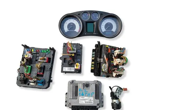 Peugeot RCZ Engine control unit/module 9676643580
