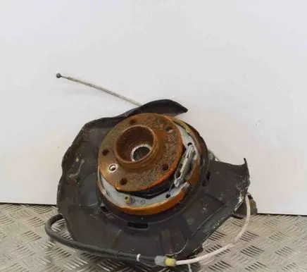 BMW 3 F30 F35 F31 Rear wheel hub 1161761