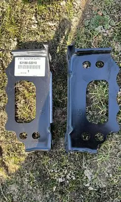 Toyota Auris E180 Radiator mount bracket 5318802010