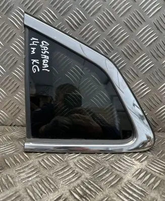 Rear side window