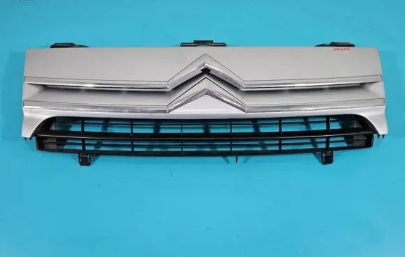 Citroen Jumpy Front bumper upper radiator grill NIECZYTELNY IMPRK1367423