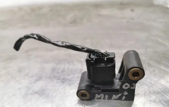 Mini One - Cooper Coupe R56 Airbag deployment crash/impact sensor 6977398