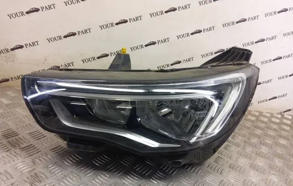 Opel Grandland X Headlight/headlamp yp00015680