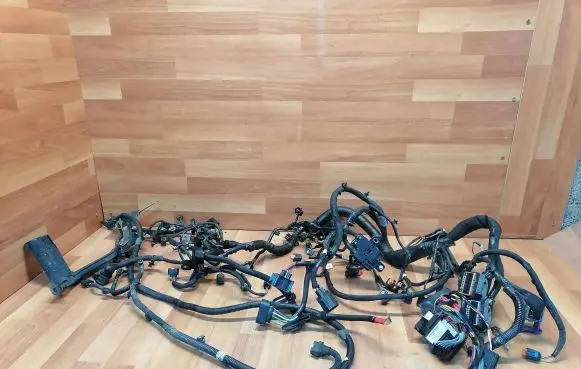 Engine installation wiring loom
