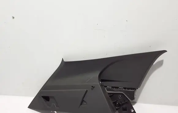 Renault Megane E-Tech Tailgate/trunk side cover trim 769351707R