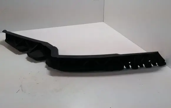 Front bumper mounting bracket