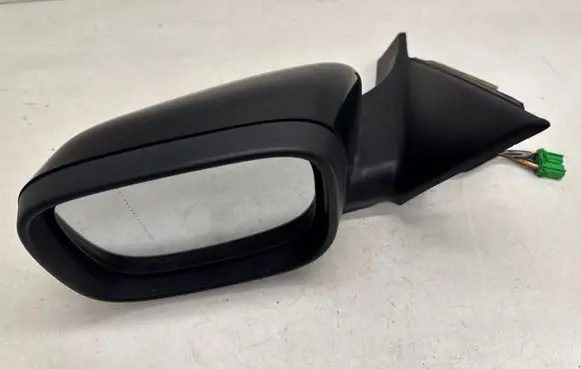 Volvo XC70 Front door electric wing mirror