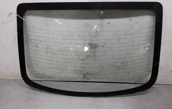 Mazda 3 I Rear windscreen/windshield window 