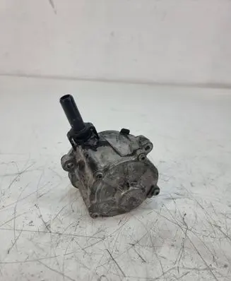 Mercedes-Benz E W212 Vacuum pump A6510900005