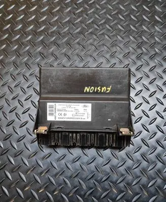 Ford Fusion Comfort/convenience module 5WK48758A 5WK48862 4S6T15K600DA