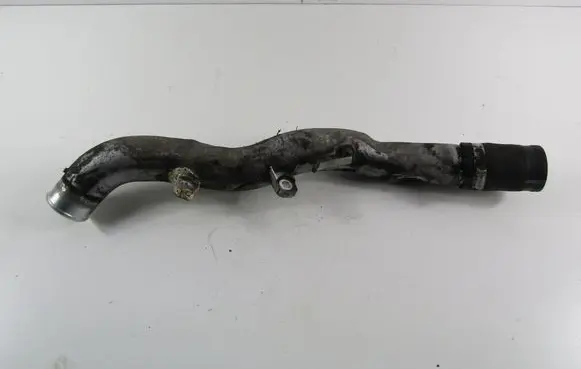 Toyota Avensis T270 Air intake hose/pipe 