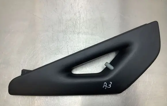 Audi A3 S3 8P Other center console (tunnel) element 3846TPE