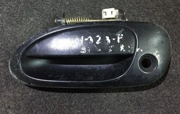 Mazda 323 Front door exterior handle
