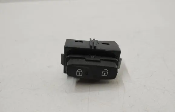 Volvo S60 Central locking switch button 31318990