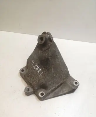 Mercedes-Benz S W221 Engine mounting bracket A2722231604