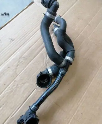 Mercedes-Benz C W205 Coolant pipe/hose A0099973989