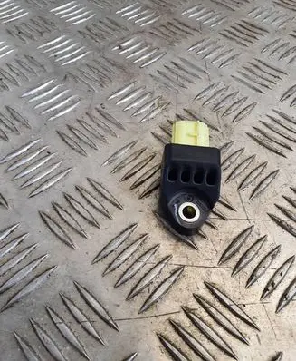 Toyota Prius (XW30) Airbag deployment crash/impact sensor 8983175010