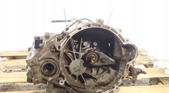 Hyundai i20 (PB PBT) Manual 5 speed gearbox VBM5A