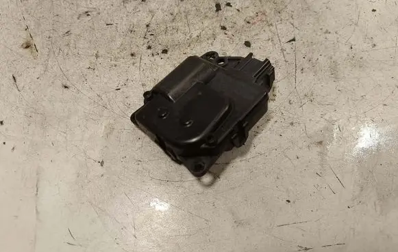 Nissan Navara D40 Air flap motor/actuator VP6NEH19E616AA