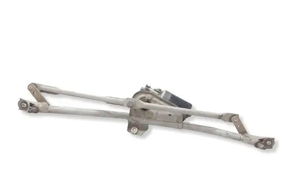 Volkswagen PASSAT B5 Front wiper linkage and motor 8D1955113B 0390241132 8D1955605B