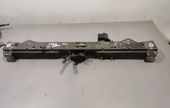 Opel Astra J Top upper radiator support slam panel