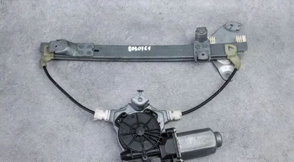 Nissan Qashqai Rear door window regulator with motor 402191A 402191
