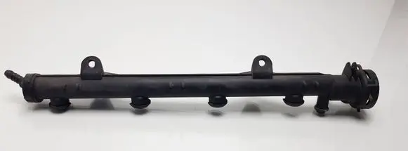 Volkswagen Polo III 6N 6N2 6NF Fuel main line pipe 032133319A 2900901839 032133319