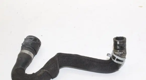 Volvo S60 Engine coolant pipe/hose 31319778