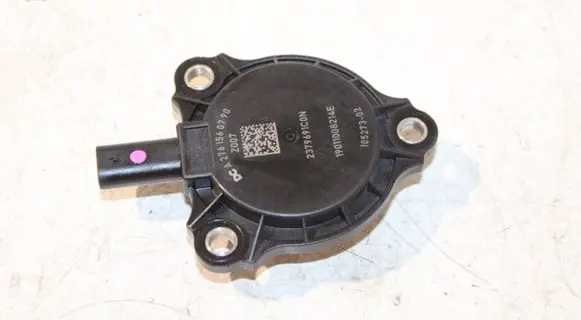 Renault Kadjar Camshaft vanos timing valve A2761560790