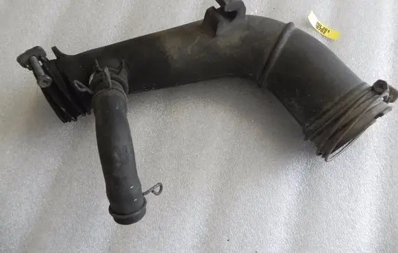 Toyota Yaris Air intake hose/pipe 1788033010