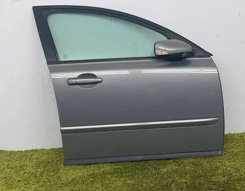 Volvo V50 Front door
